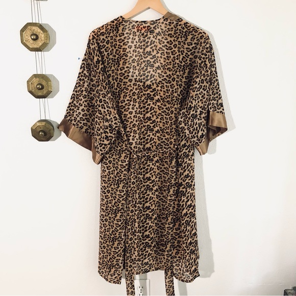 Energy > Leopard Print Kimono Robe and Slip Dress Matching Set > M - Picture 7 of 13